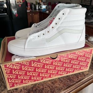 Sk8-Hi All White for Men